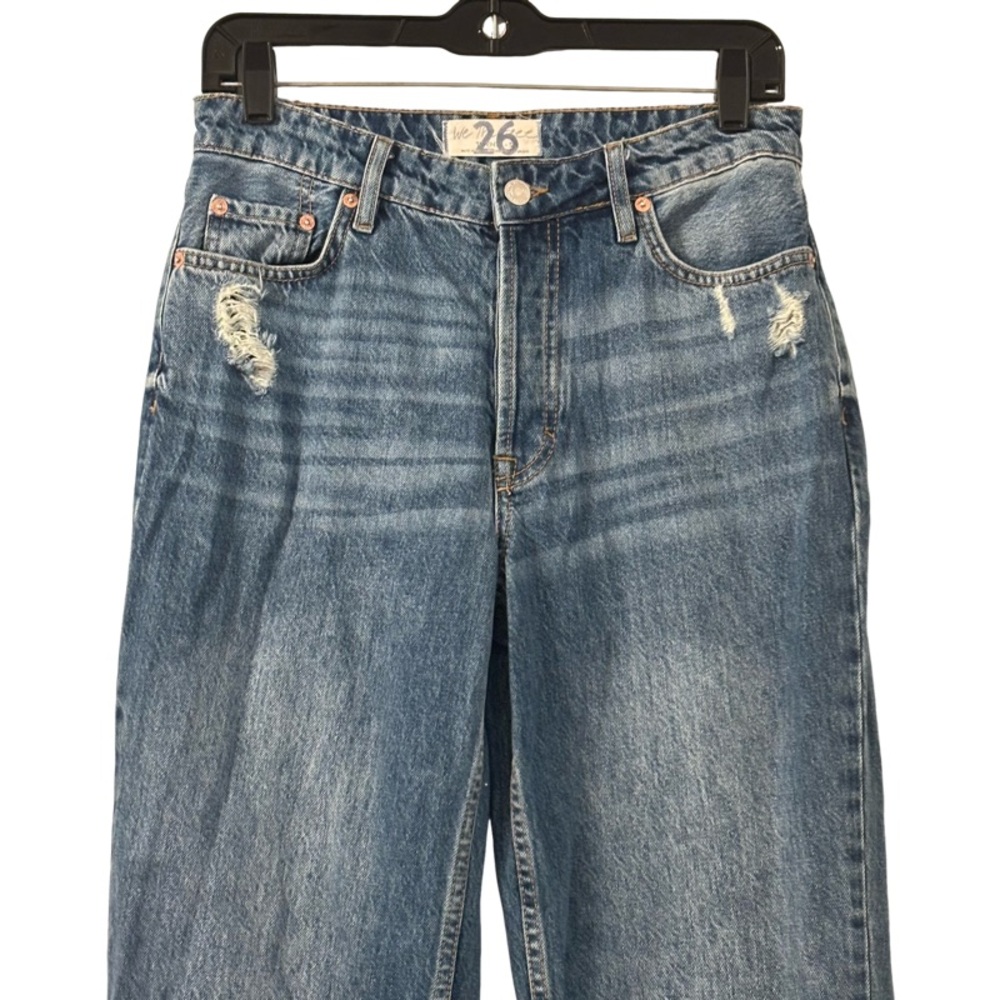 FREE PEOPLE Mid Rise Straight Leg Destroyed Jean in Blue Size 26 - Picture 5 of 9